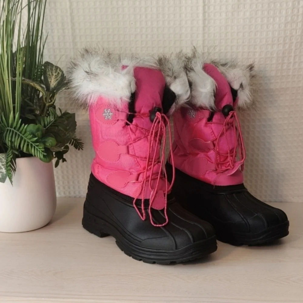 Girls Pink/Black Winter Snow boots Size 3